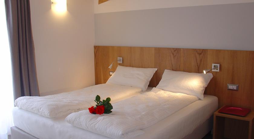 Agriturismo Girasole Fai della Paganella Habitación foto
