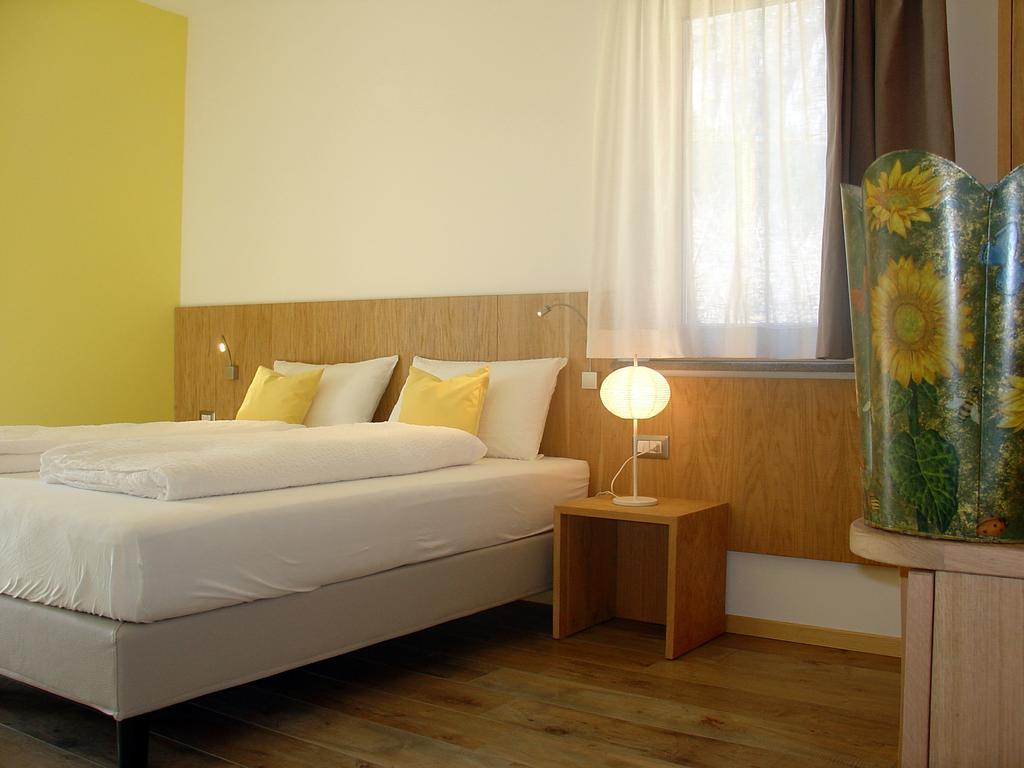 Agriturismo Girasole Fai della Paganella Habitación foto